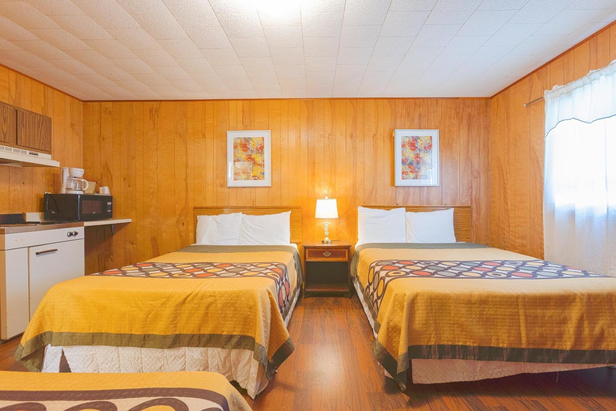 Parkside Motel By Oyo Meadville Conneaut Lake Conneaut Lakeshore Bagian luar foto