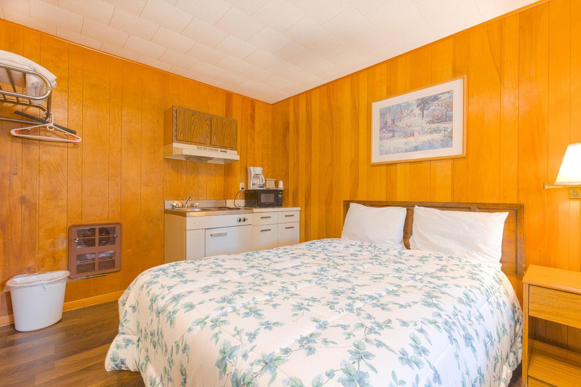 Parkside Motel By Oyo Meadville Conneaut Lake Conneaut Lakeshore Bagian luar foto
