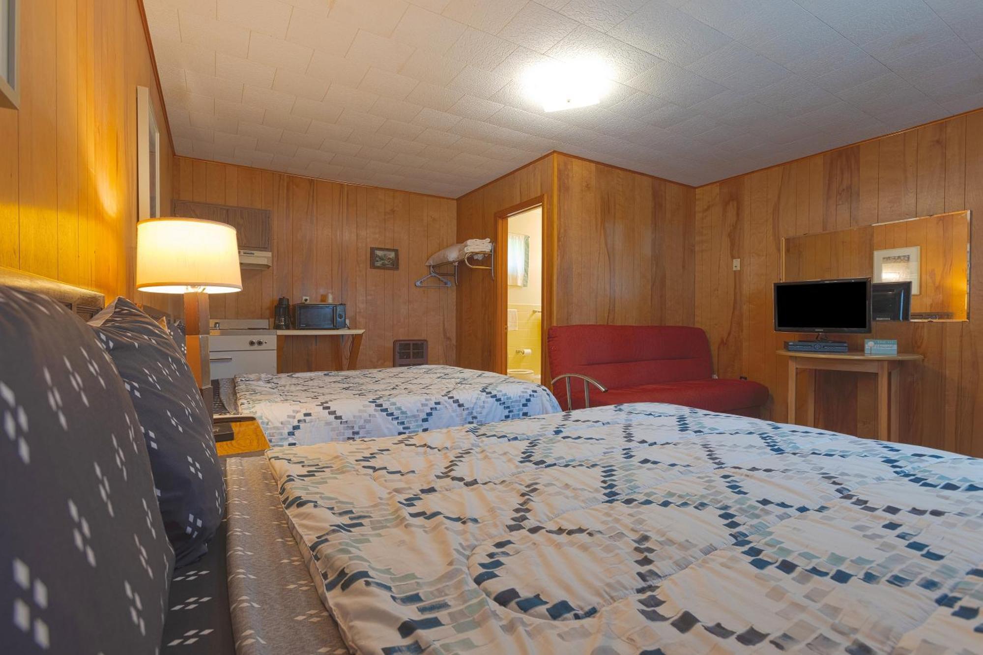 Parkside Motel By Oyo Meadville Conneaut Lake Conneaut Lakeshore Bagian luar foto